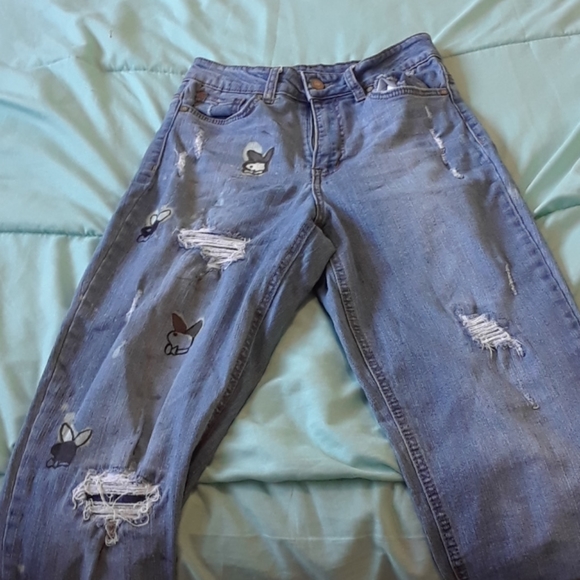 Jeans - Picture 2 of 3